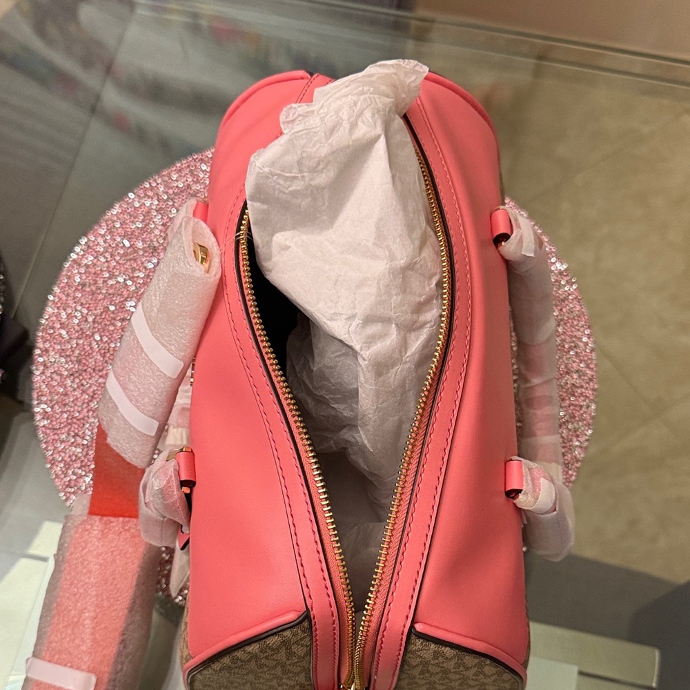 Michael Kors Pink and Brown Jetset Travel Duffle. - Picture 7 of 10
